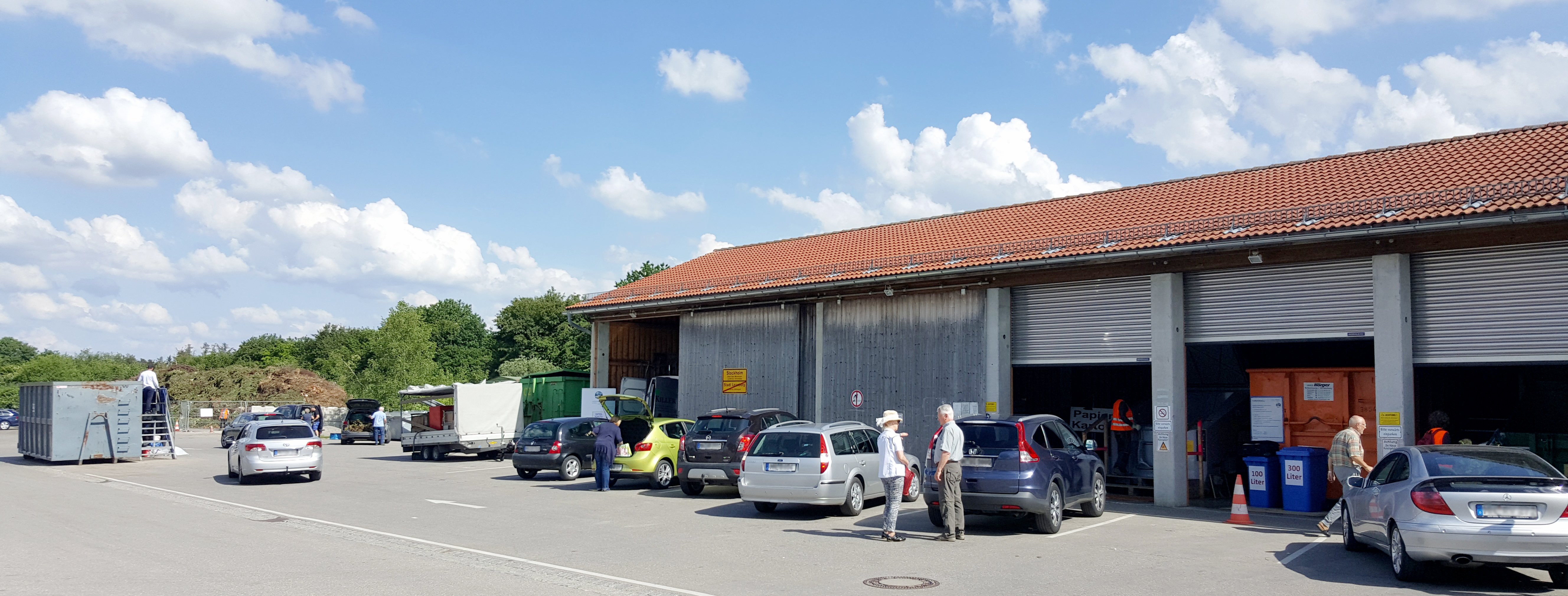 Über den Sommer haben einige Unterallgäuer Wertstoffhöfe länger geöffnet. 	Foto: Landratsamt Unterallgäu 