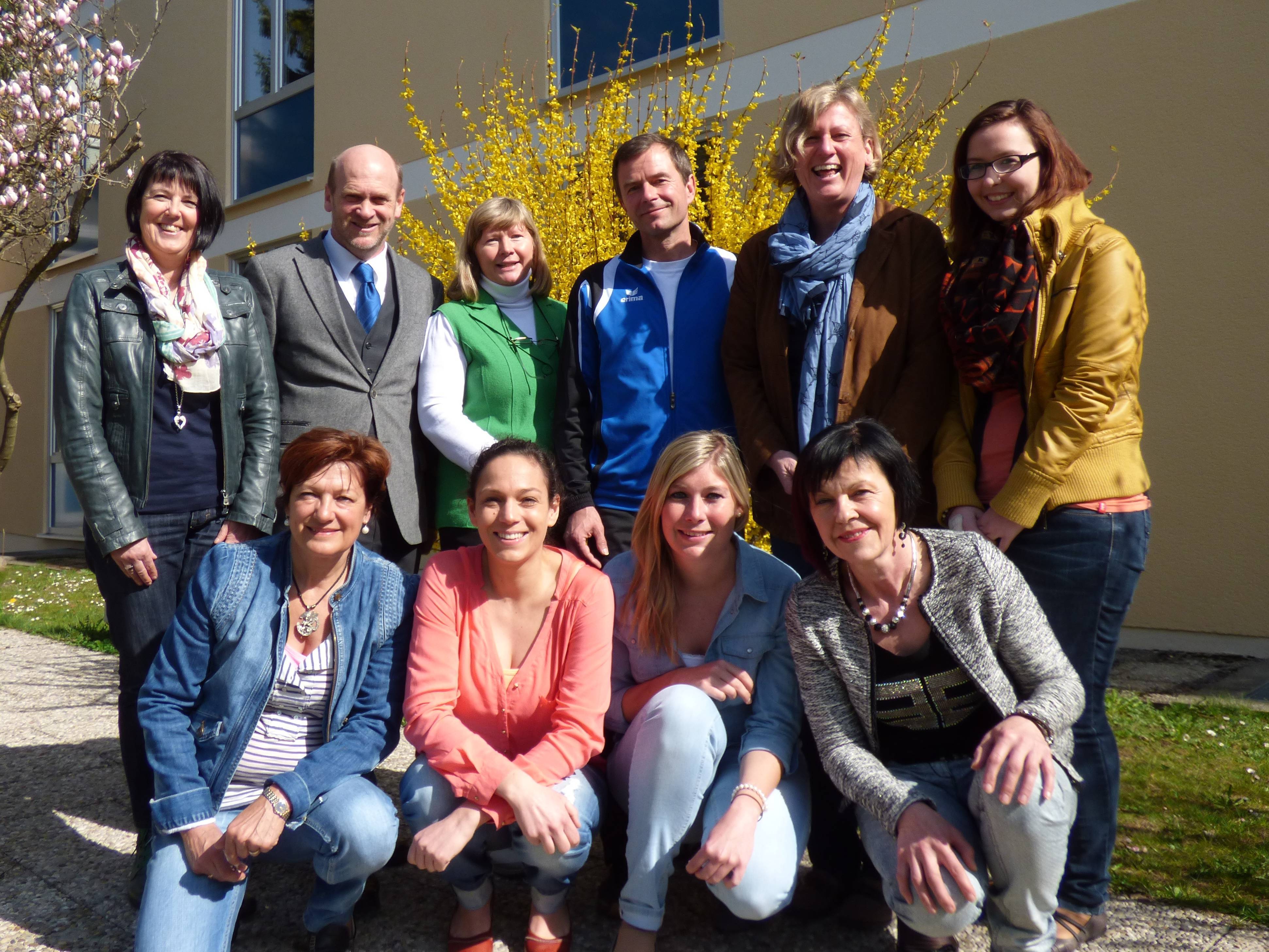 Das Foto zeigt das Organisationsteam beim jüngsten Treffen im Maristenkolleg zur Planung der Eröffnungsfeier zur 12. Unterallgäuer Gesundheitswoche. Hinten von Links: Christine Egle vom Amt für Ernährung, Landwirtschaft und Forsten Mindelheim, Gottfr